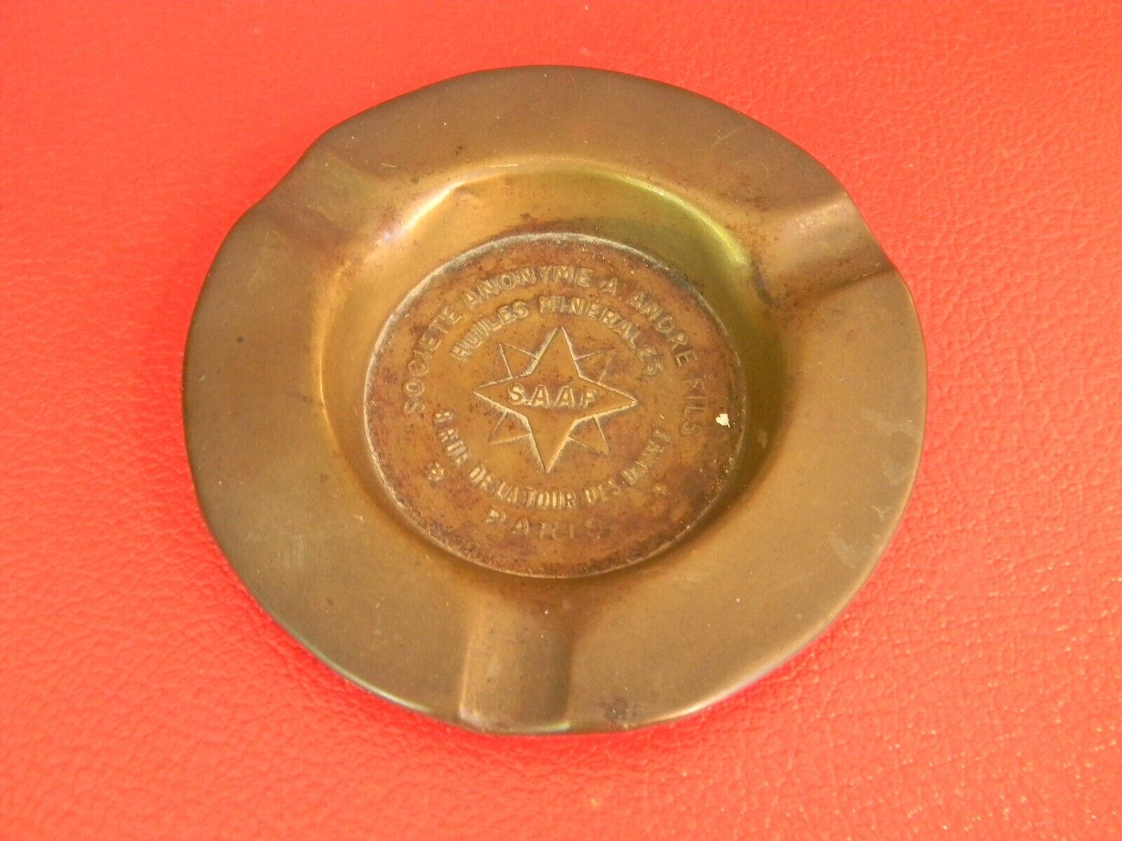Oils Mineral Paris Ashtray Advertising Copper Saaf With André Garage