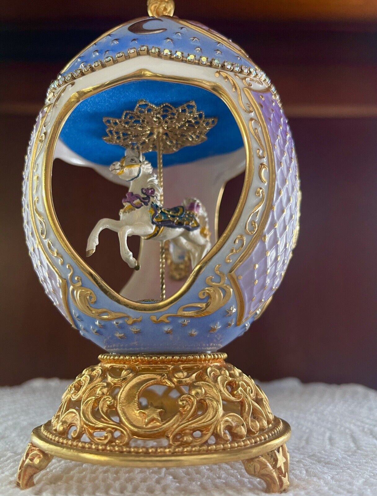 STUNNING 1996 Franklin Mint Faberge Musical Carousel Egg Swarovski 24k (?)Plated