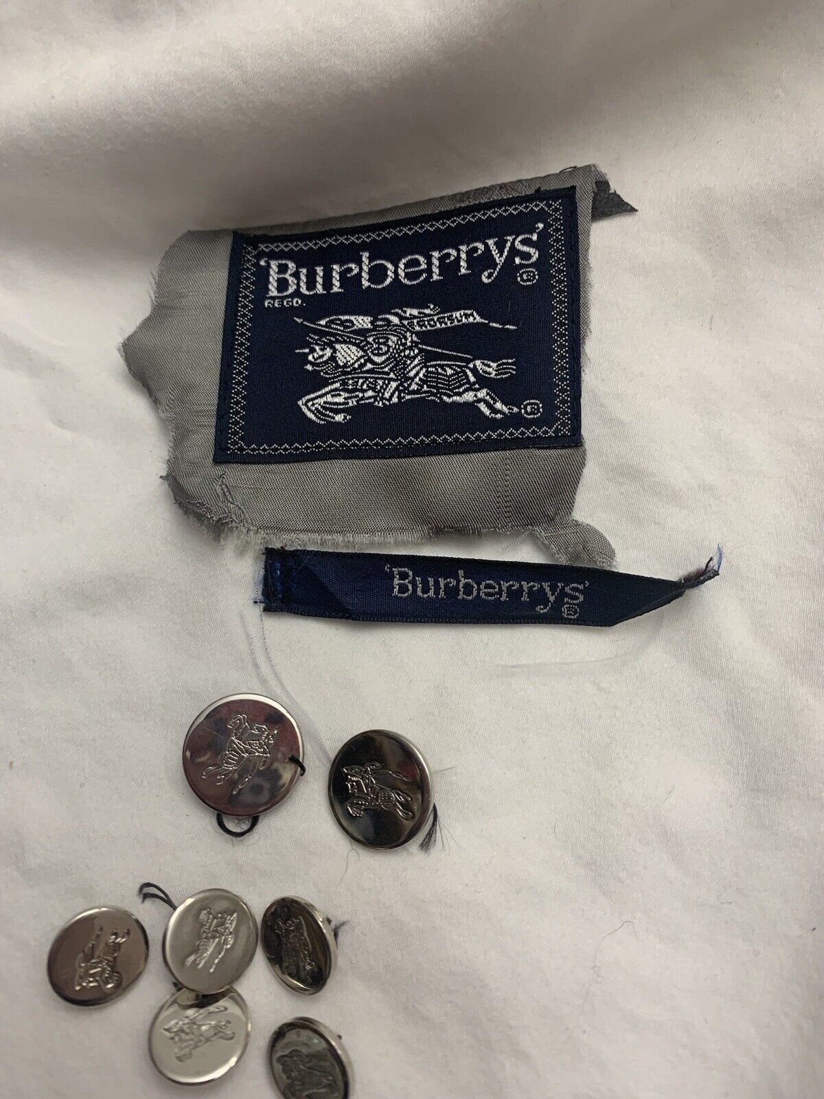 Burberrys Prorsum replacement buttons 7 Silver tone solid metal  Good Used Cond.