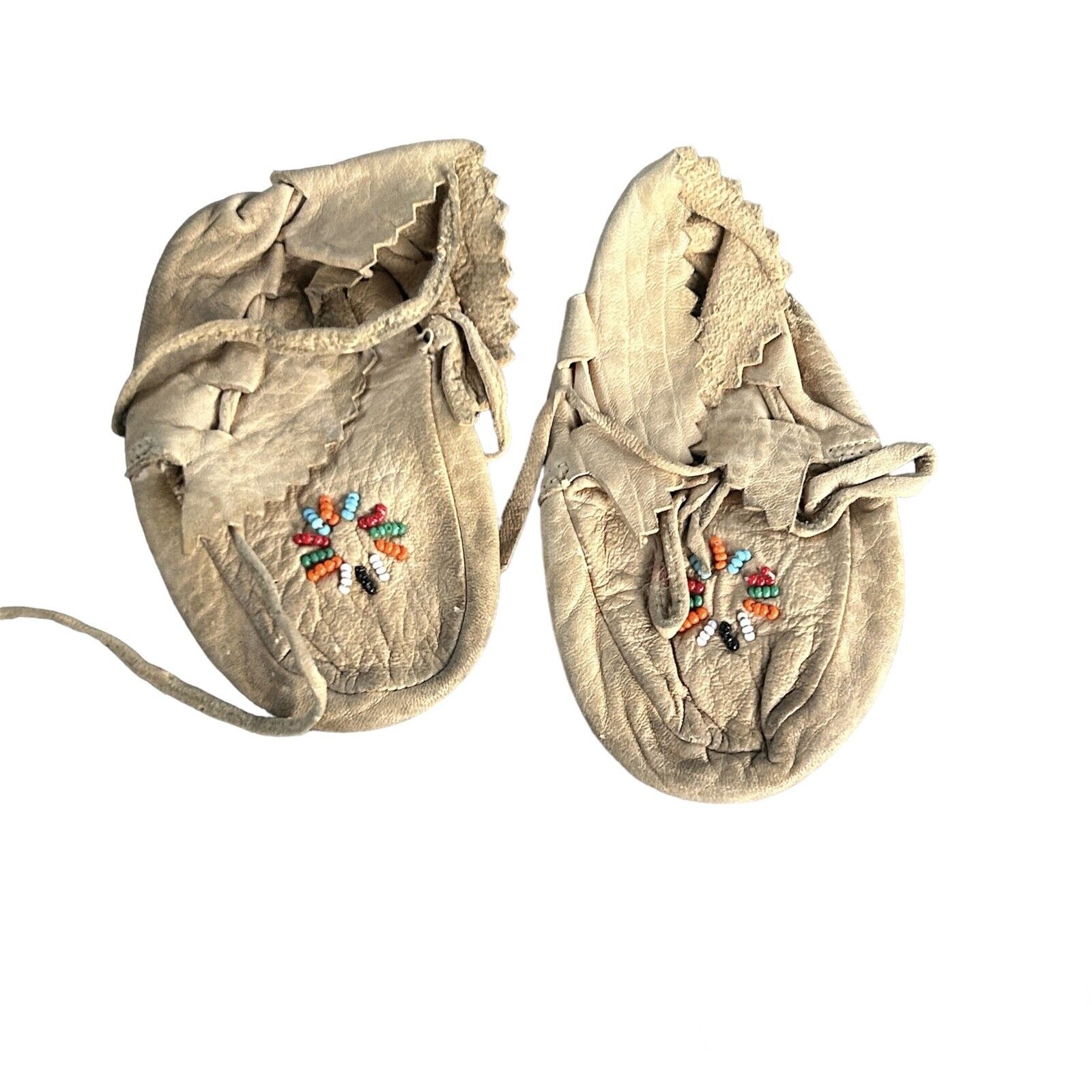 Vintage Native America Leather and Beadwork Toddler Moccasins