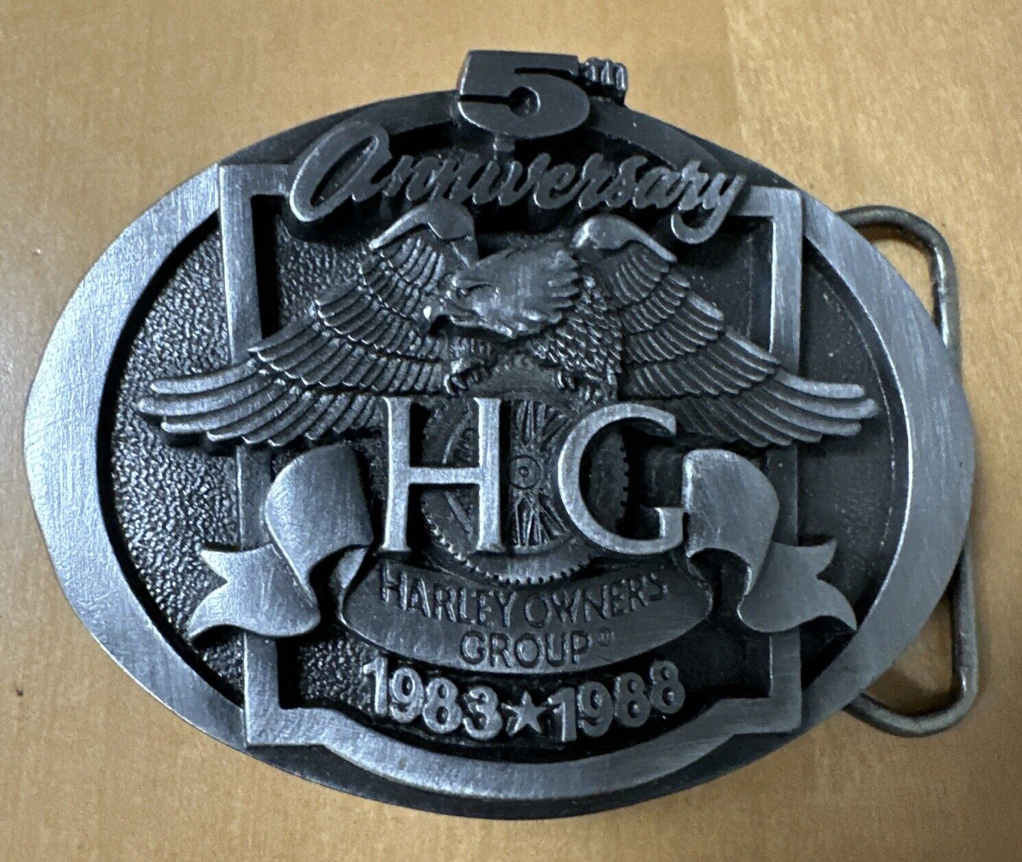 NOS Vintage Harley Davidson Owner\'s Group HOG 5th Anniversary 1983-1988 Buckle