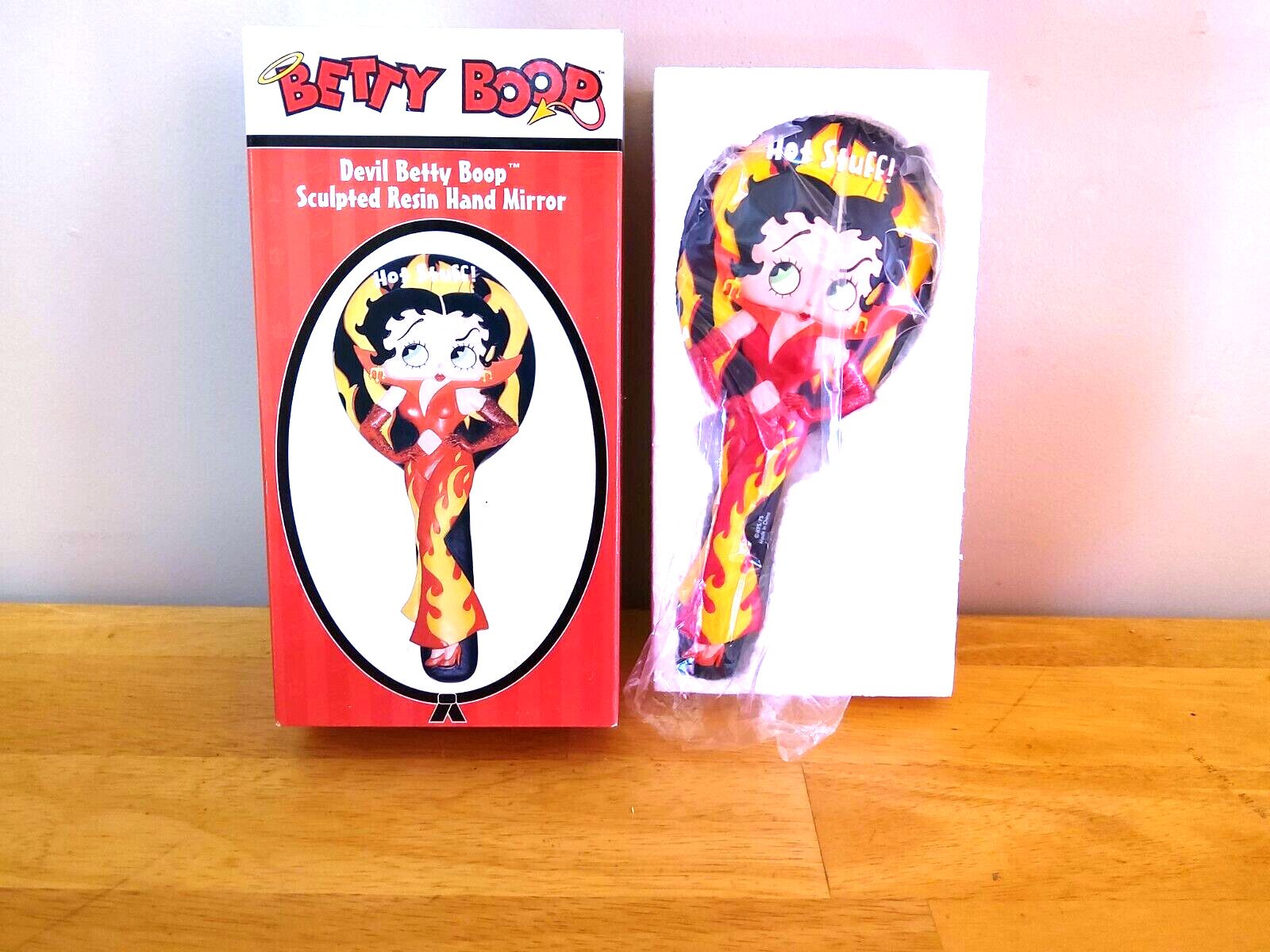 Vintage 2004 Devil Betty Boop Sculpted Resin Hand Mirror King Features Syndicate