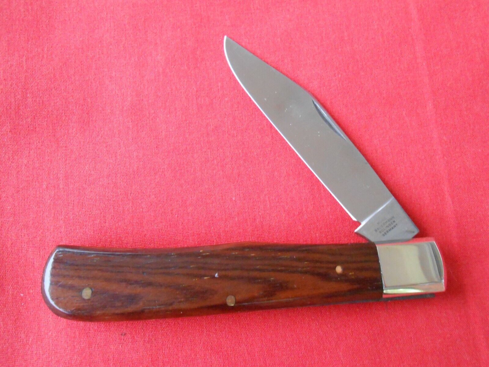 HUGO BAUERMANN GERMANY 1 BLADE BROWN WOOD  HANDLES KNIFE