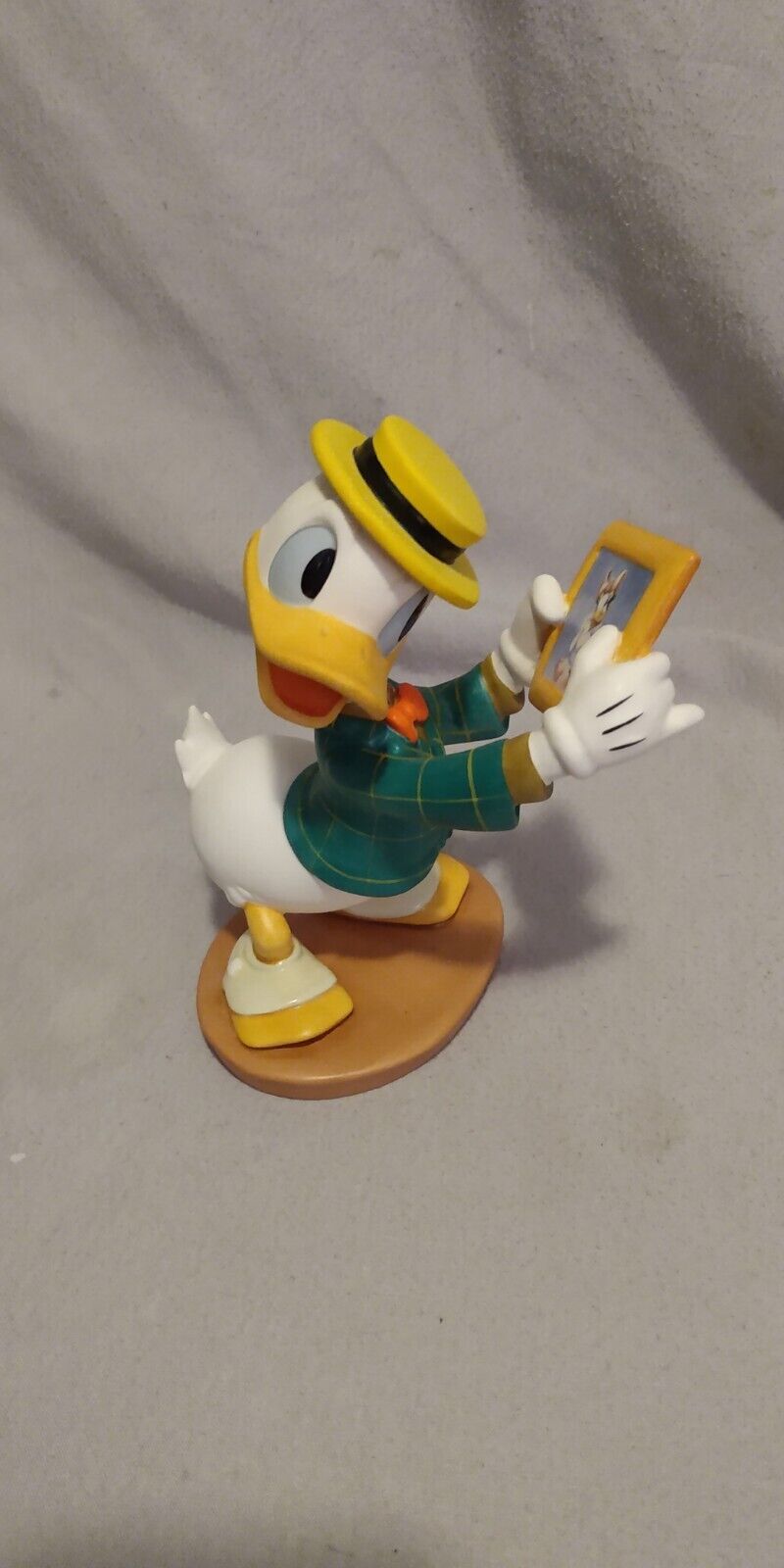 1994 Walt Disney Classics Collection - Mr. Duck Steps Out With Love From Daisy 