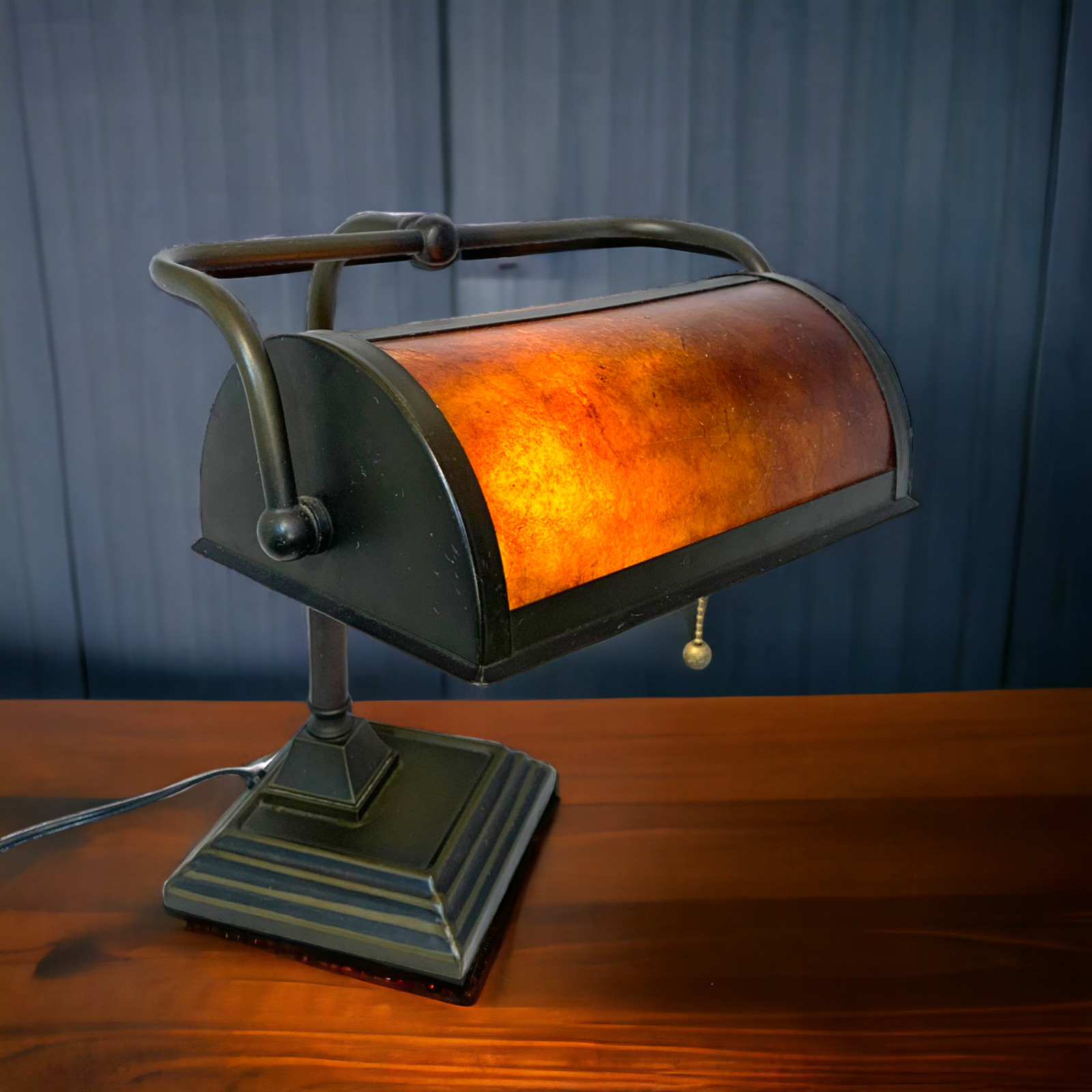Vintage Arts & Crafts Mica Series Tensor Bronze Tone Metal Swivel Bankers Lamp