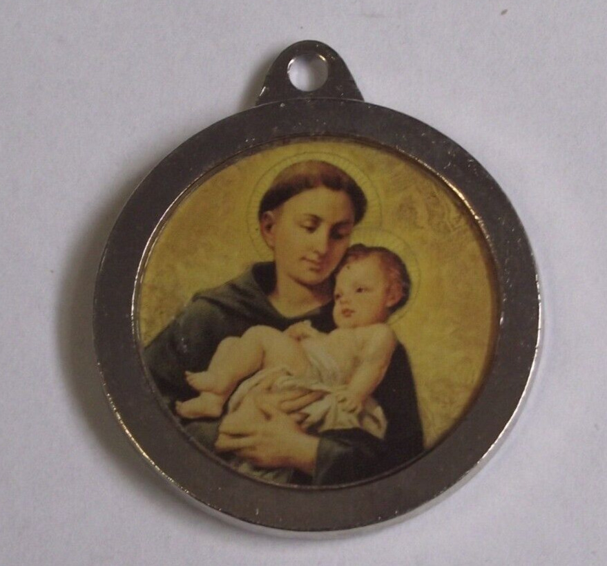Vtg St Saint Anthony blessed relic medal pendant patron of lost articles