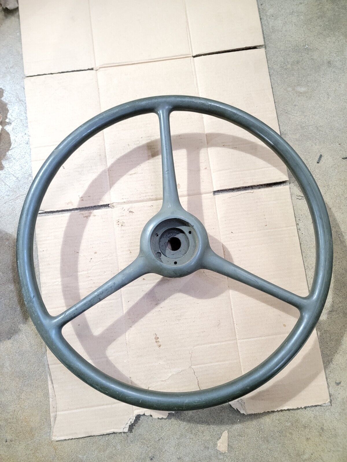 NOS 20 Inch Steering Wheel For 2 1/2 Ton 6x6 M35 M35A2 Truck Series P/N: 7521474