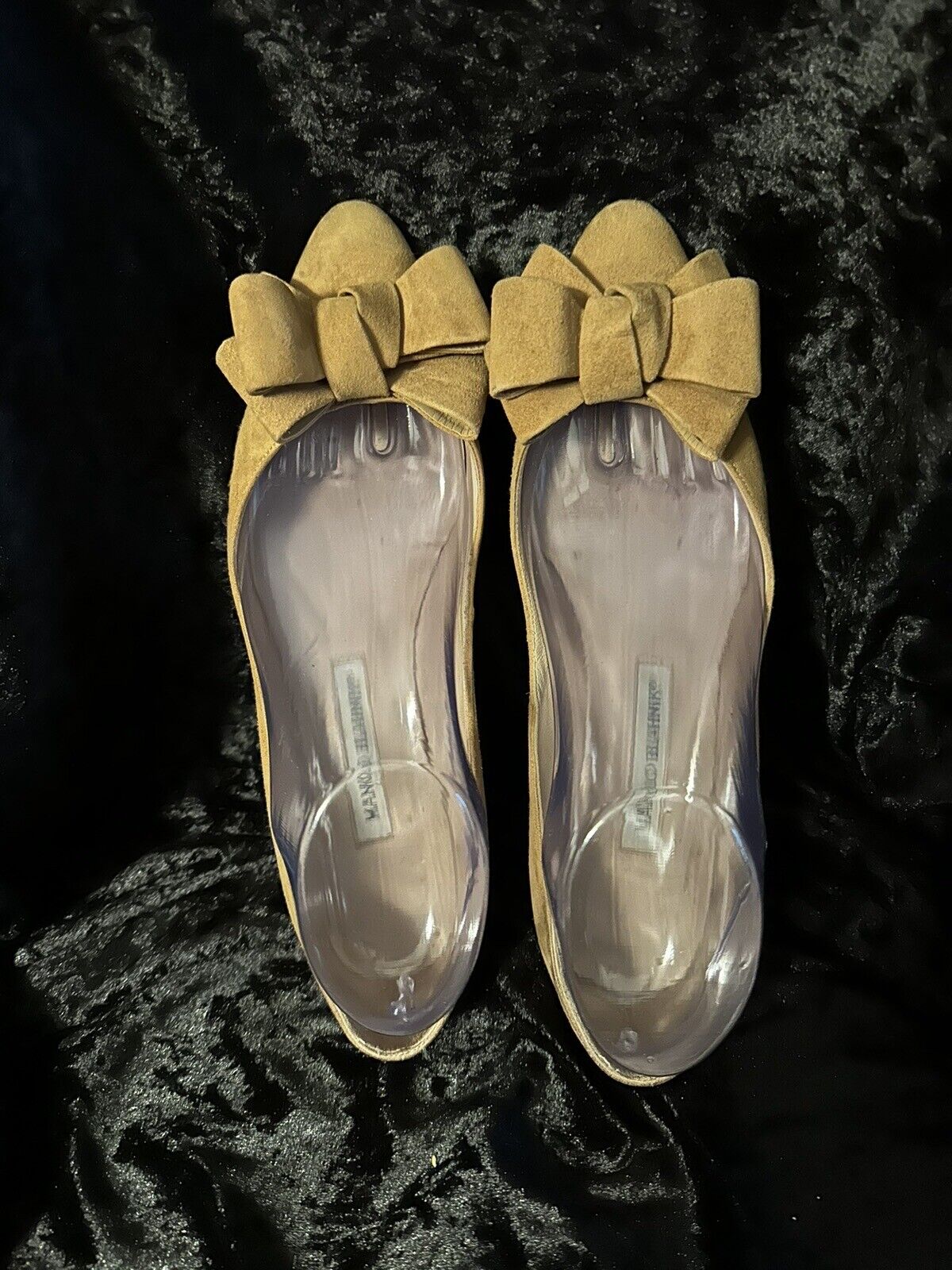 Manolo Blahnik Women\'s Lisanewbo Brown Suede Bow Heels Size 38   $725 SOLD OUT