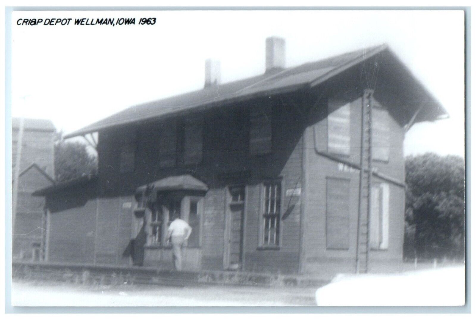 c1963 Cri&P Depot Wellman Iowa Exterior Train Depot Station RPPC Photo Postcard