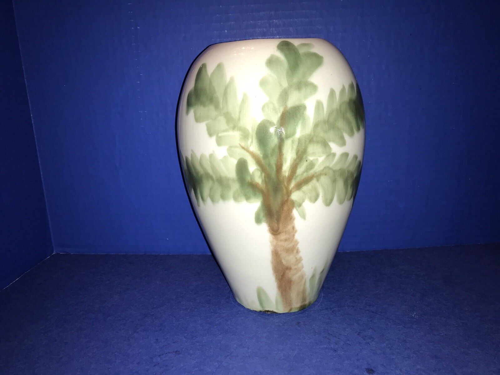 ALDO Ware Porcelain Pottery Vase 9 1/4\