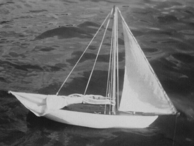 4T Photograph Artistic Close Up Small Sailboat Boat Toy Model Nautical 1940\'s