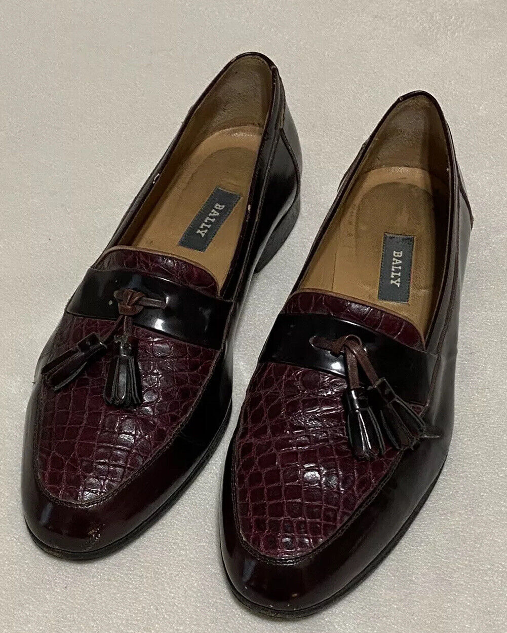 Bally Men\'s Tassel Loafers Dress Shoes Size 9 EEE Leather Croc Print Burgundy