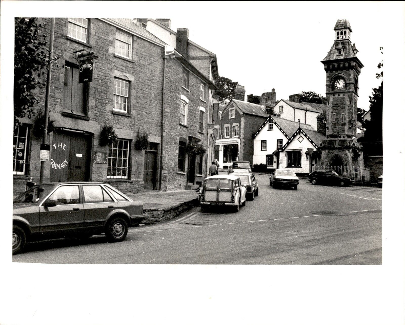 LD245 1983 Original Marc Fisher Photo HAY-ON-WYE IRELAND Historic Town of Books
