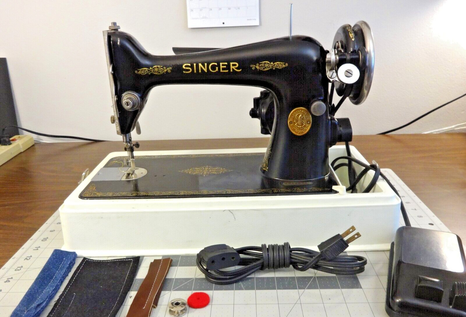 FULLY SERVICED  1931 SINGER 66 Sewing Machine - Leather, Denim, Canvas