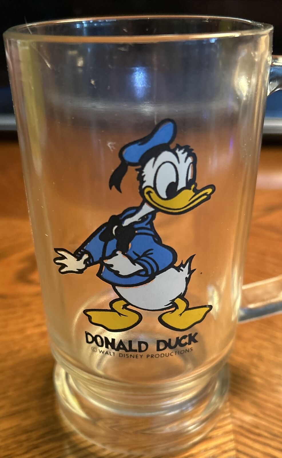 Vintage Walt Disney Donald Duck 5.5” Glass Mug