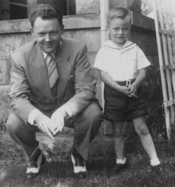 4T Photograph 1940\'s Man Dad Father Family Portrait Son Boy 