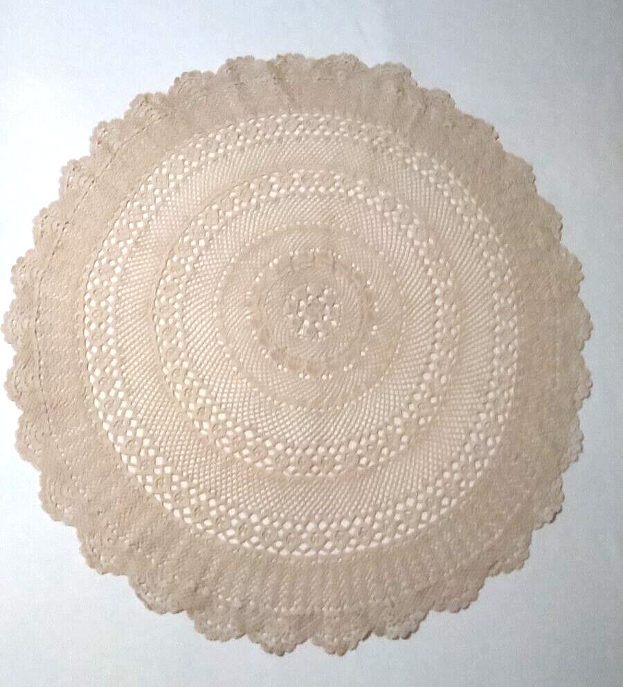 Antique Vtg Round Hand Crochet Lace Tablecloth Beige Cottage Core Cotton 26