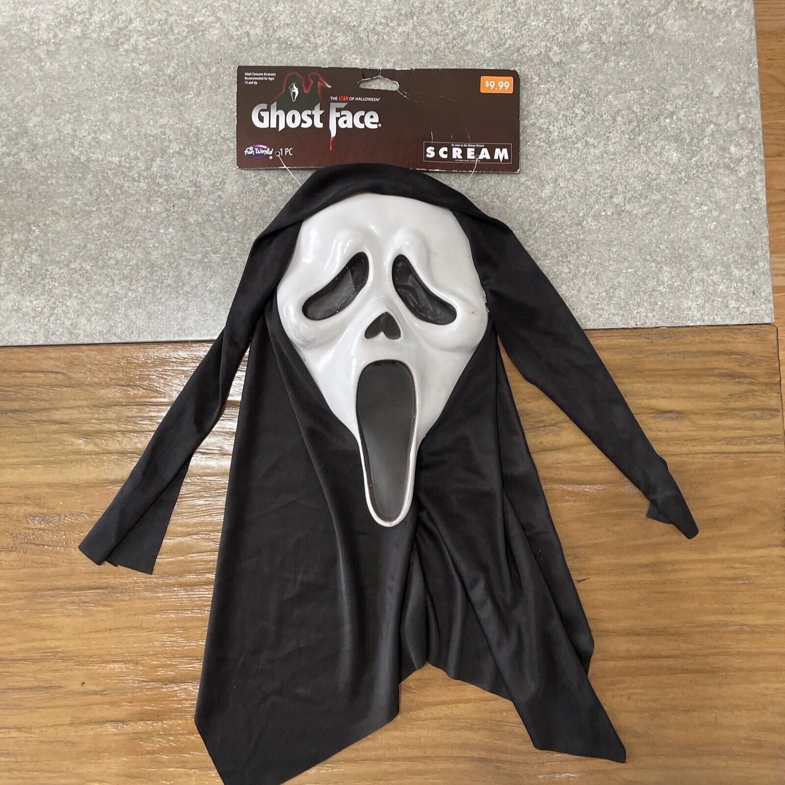 Fun World Easter Unlimited Pulsating Ghost Face Scream Mask 2018 Original Pkg