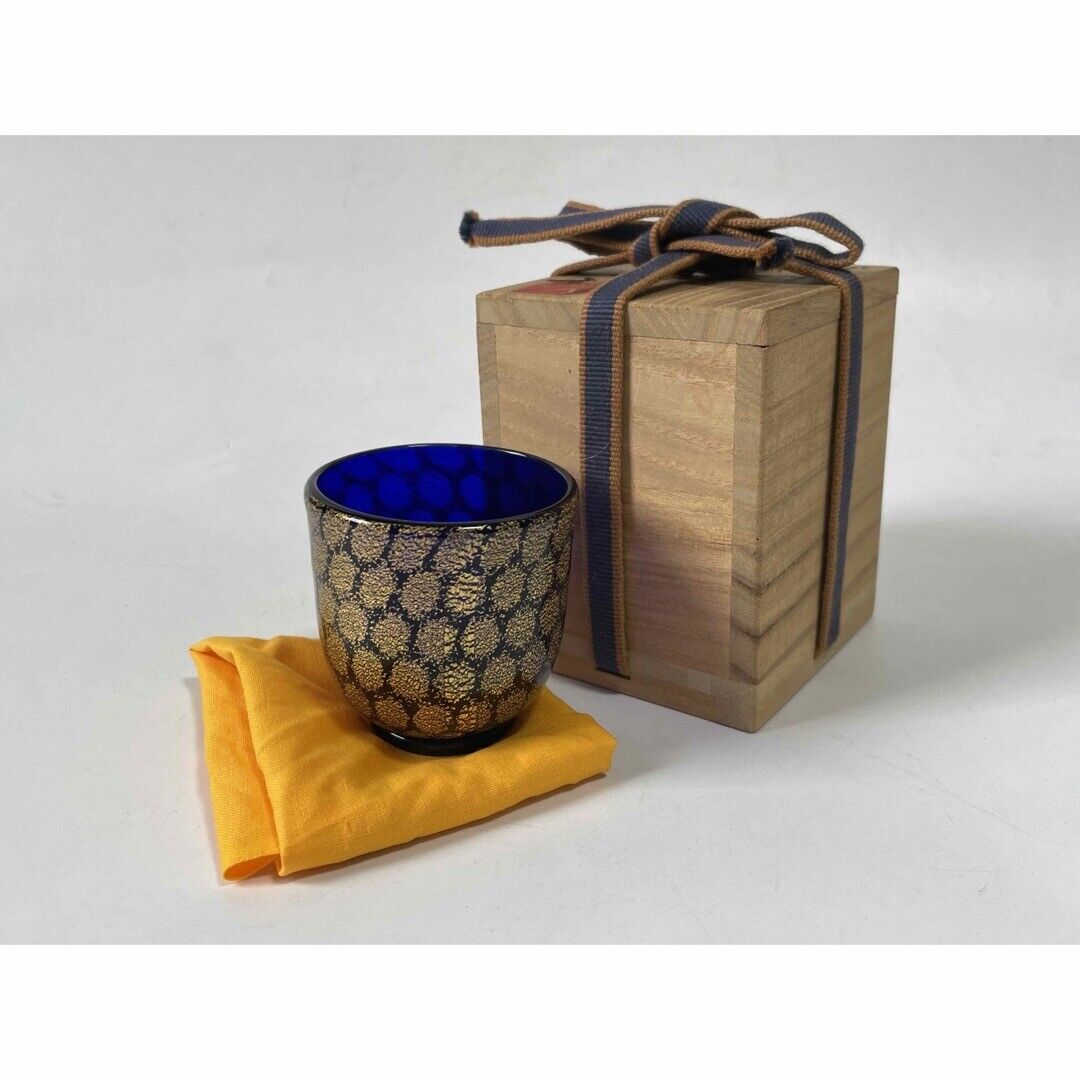 Glass artist Kuri Iwata Sake cup Gold leaf Box included Foil included