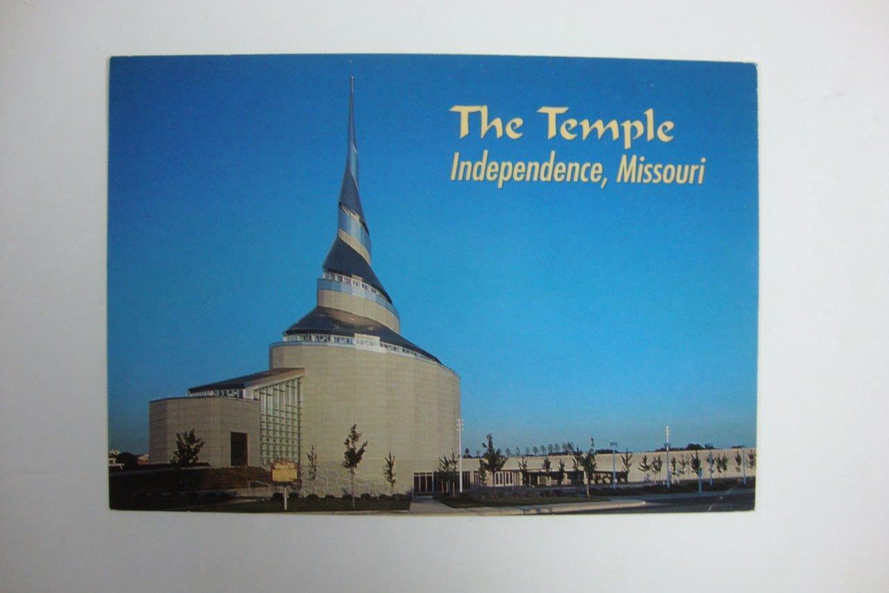 Railfans2 545) 1993 Postcard, Independence Missouri, The New 1990 Mormon Temple