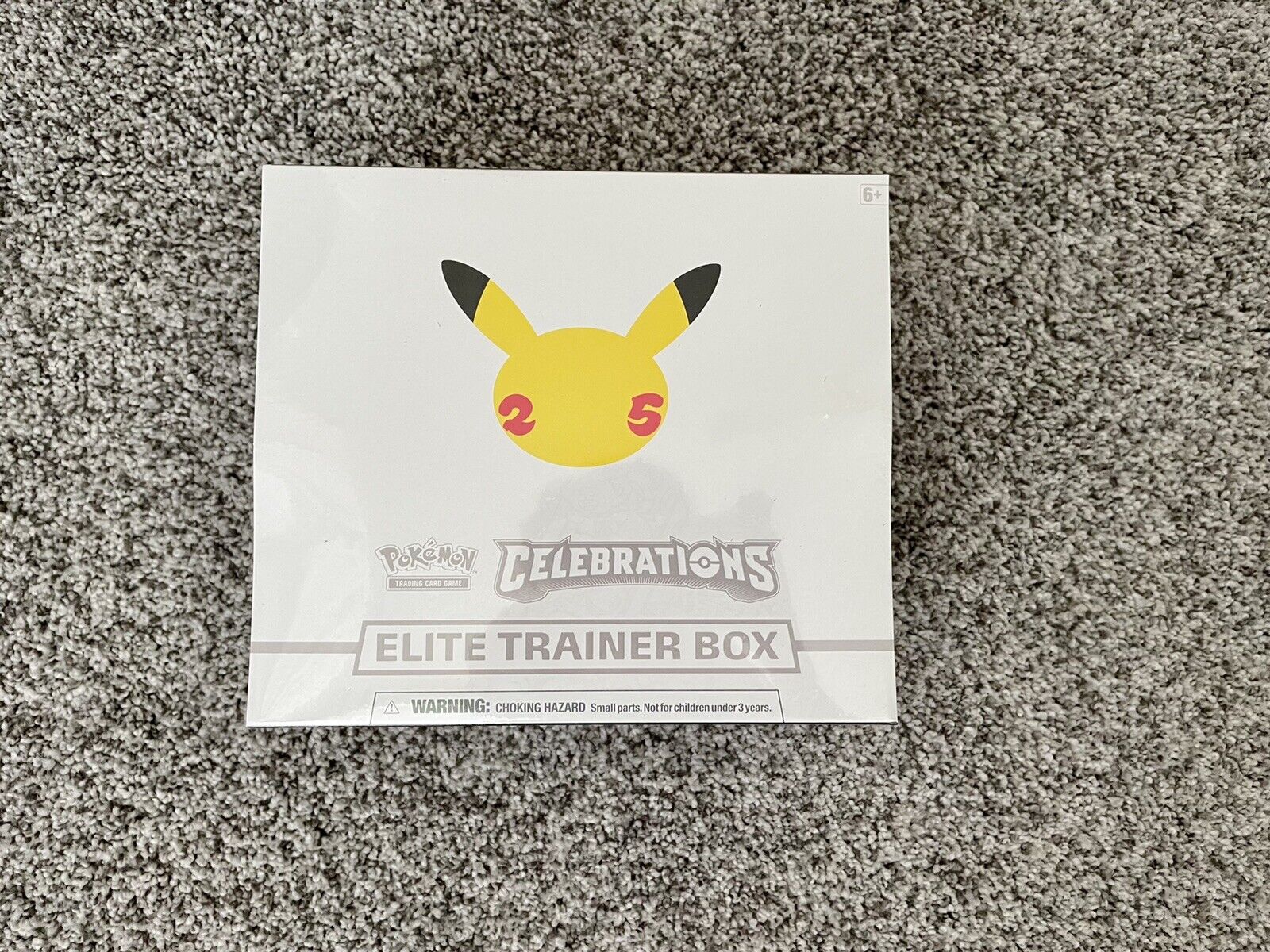 Pokemon Celebrations ETB Elite Trainer Box 25th Anniversary IN HAND for