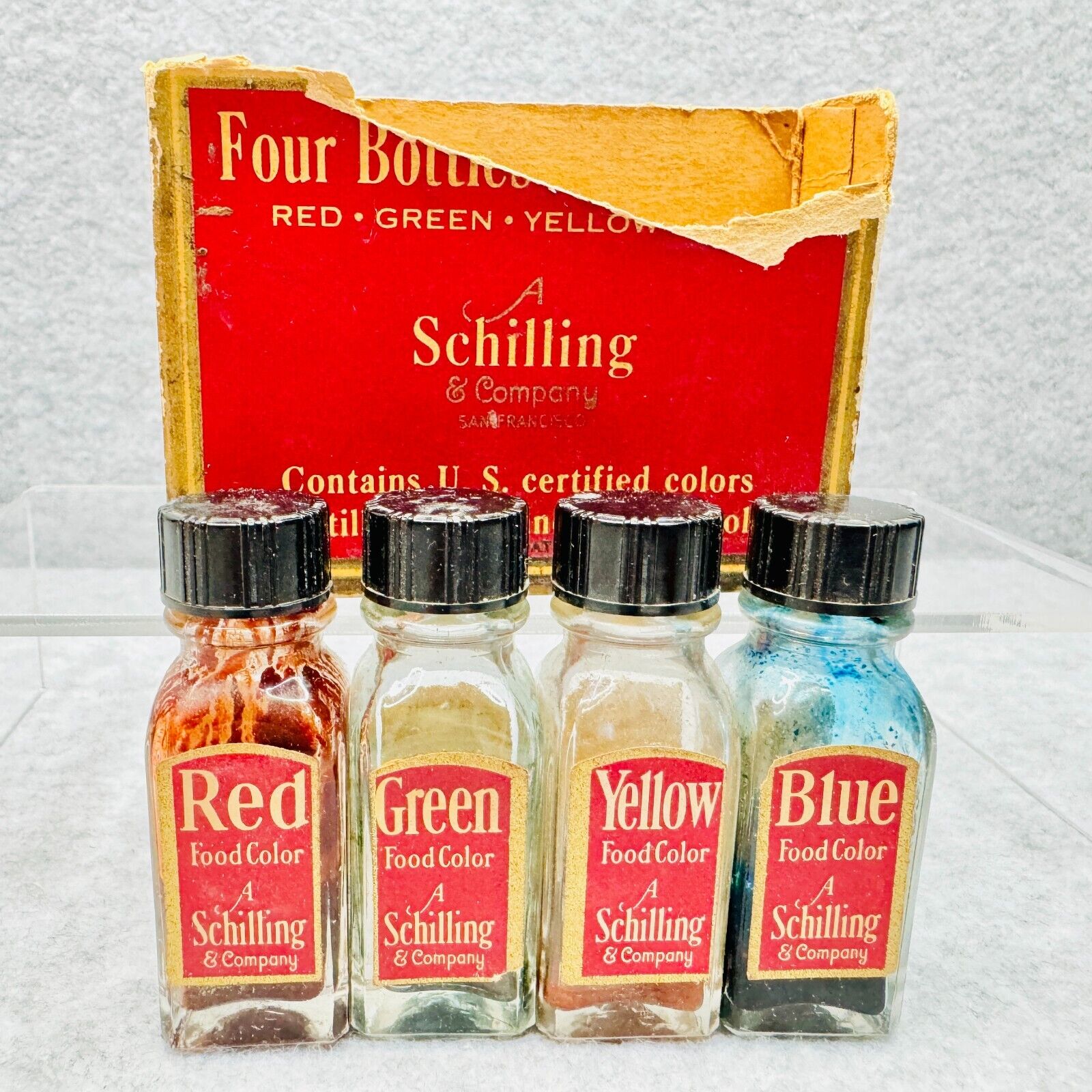 Vintage Schilling Food Color Dye Bottles in Box Red Blue Green Yellow 1939 Prop