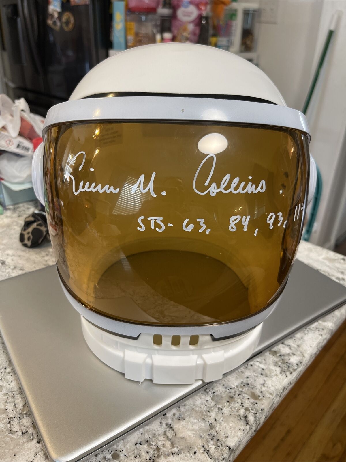 Eileen Collins Signed Nasa Space Helmet Beckett STS 63, 84, 93, 114
