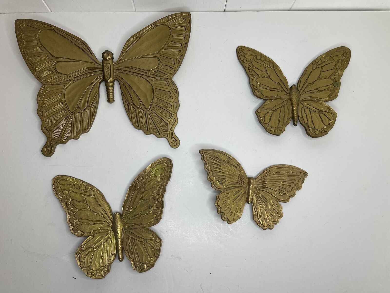 Vintage HOMCO Syroco Gold-tone Butterflies Plastic Hanging Wall Art Decor 1971