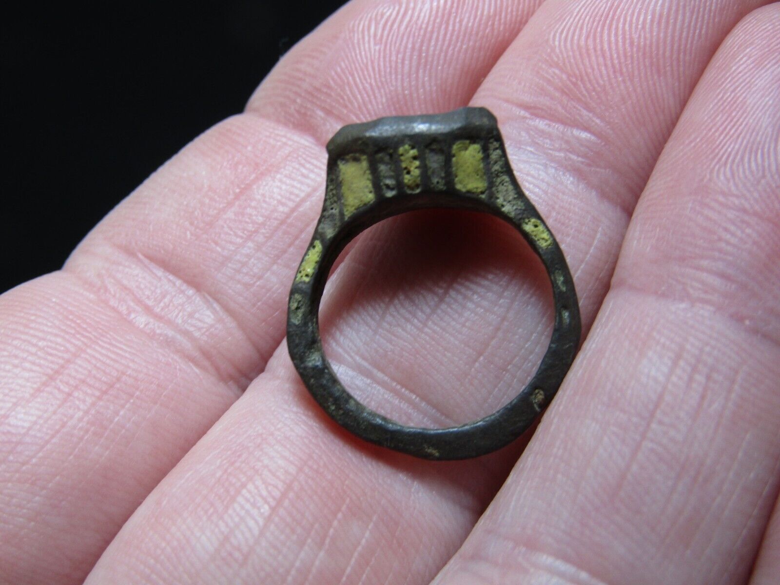 Medieval Ring 14th - 16th Century UK Size I Wearable (d1)