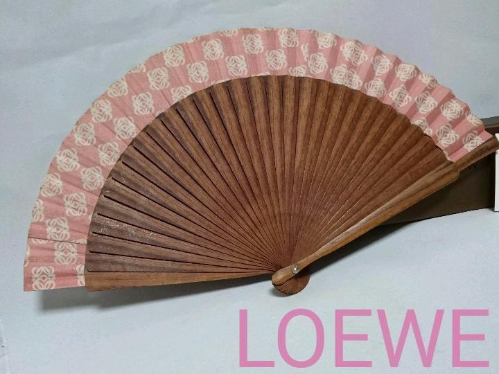 regular ultra rare Loewe Amazona anagram logo folding fan brown x pink x white