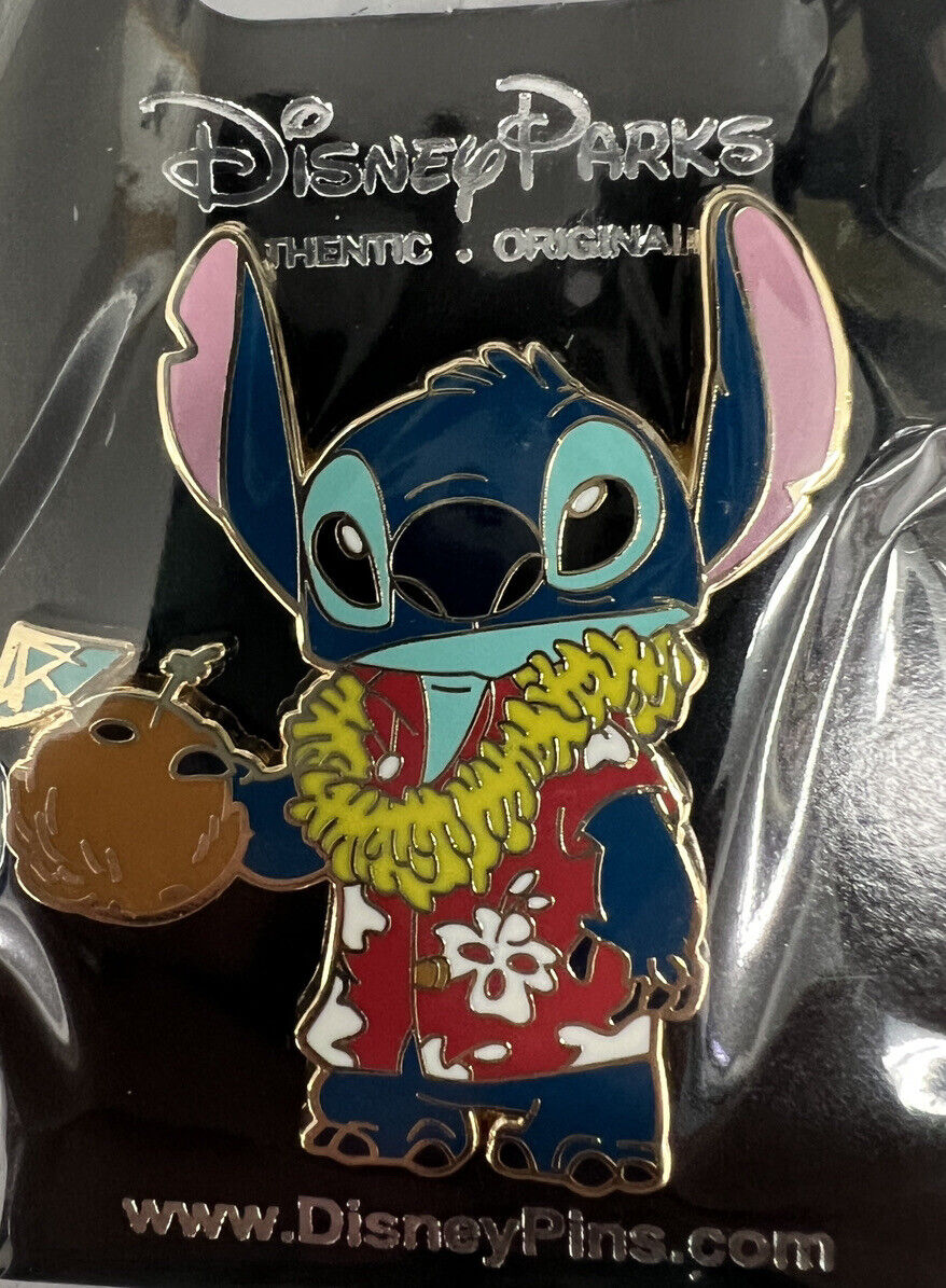 Disney Official Lilo & Stitch  Metal Pin Hawaiian Shirt Coconut  Leis Necklace