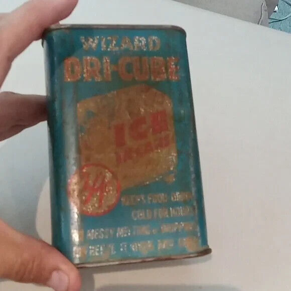 VINTAGE WIZARD DRI CUBE ICE IN CANS IN GOOD CONDITION WITH SOME LIGHT WEAR