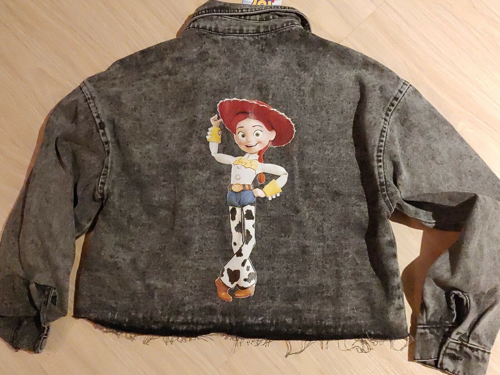 ZARA x Disney Toy Story Black Denim Jean Jacket Jessie Woody Size M NWT Cropped