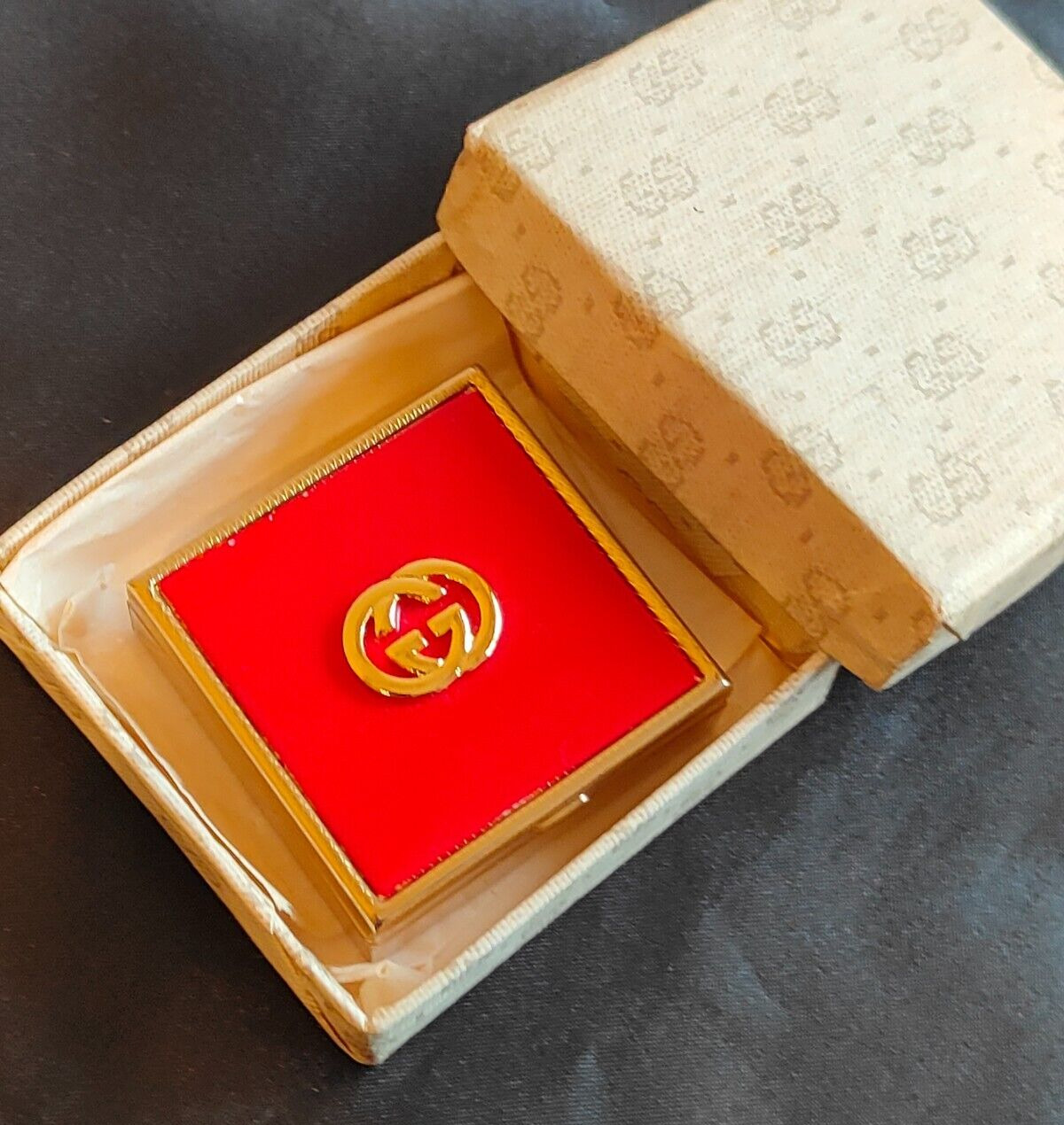 Gucci Pill Box Trinket Ashtray Case Red Gold Interlocking G Logo Plated metal