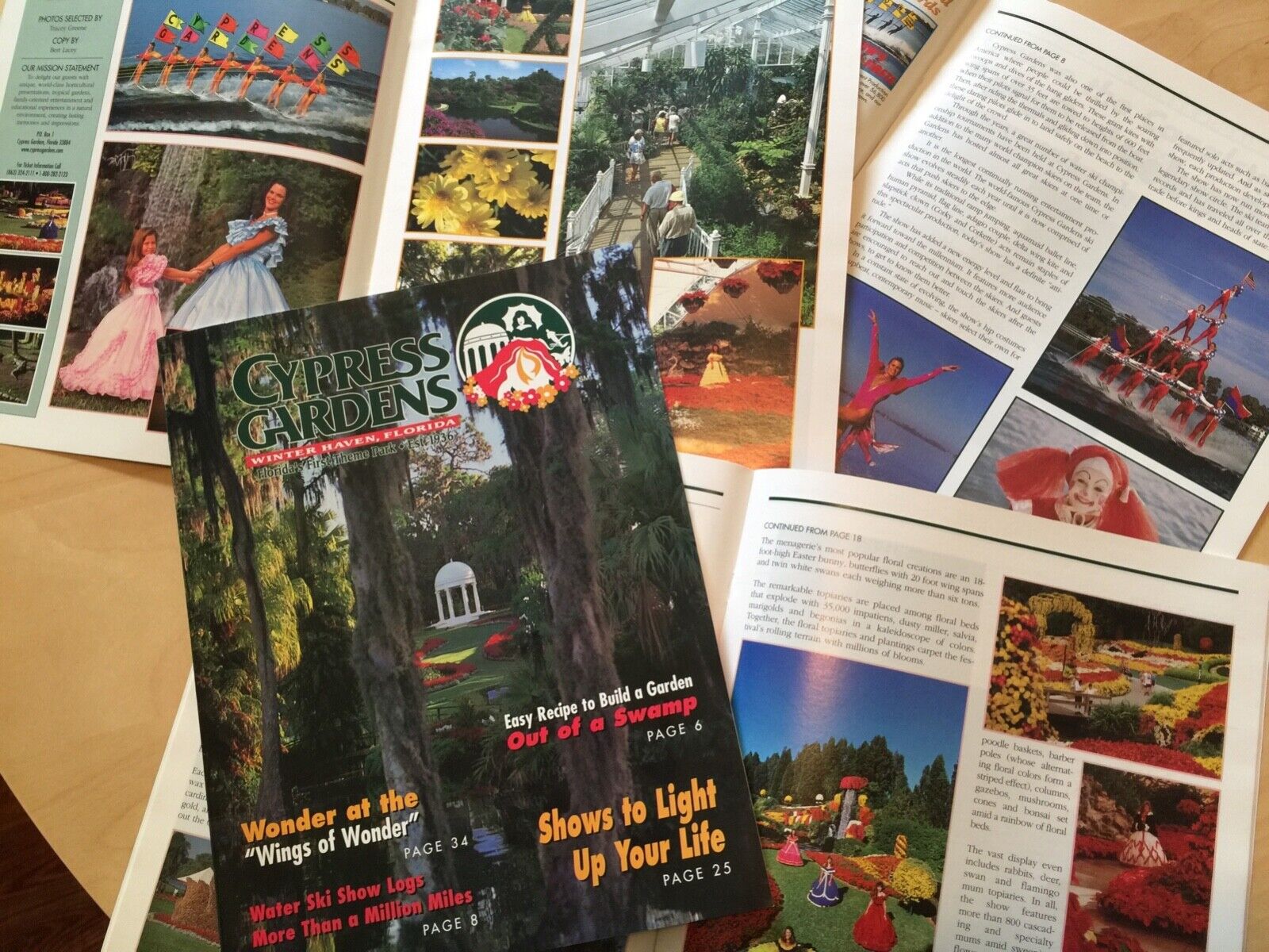 Cypress Gardens closing day large Souvenir Magazine in pristine condition