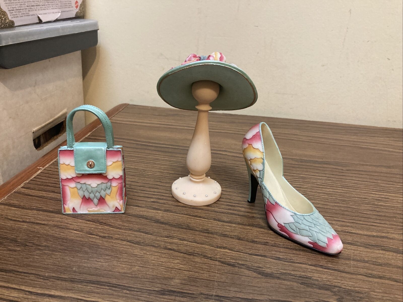 Classic Couture 2nd Edition, The Valentina Fashion Hat, Shoe & Handbag set