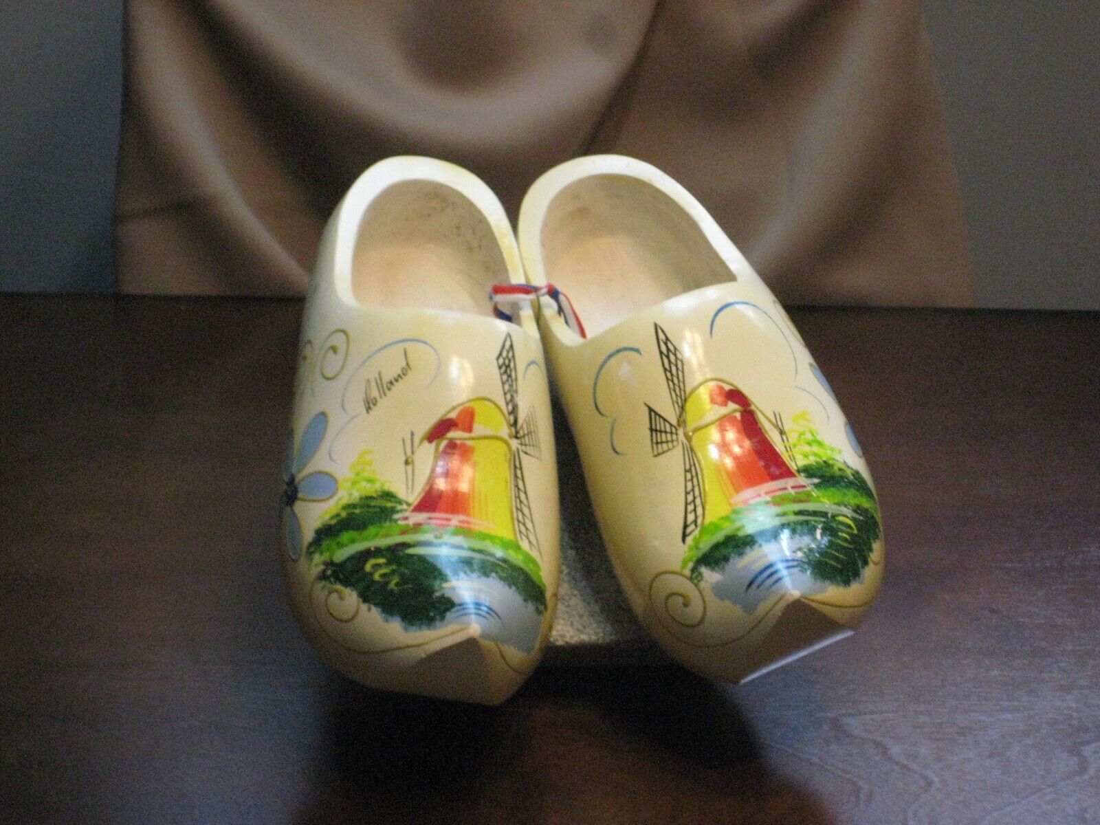 Vintage Hand carved  HOLLAND CLOGS. Original piece from the Netherlands. RARE 