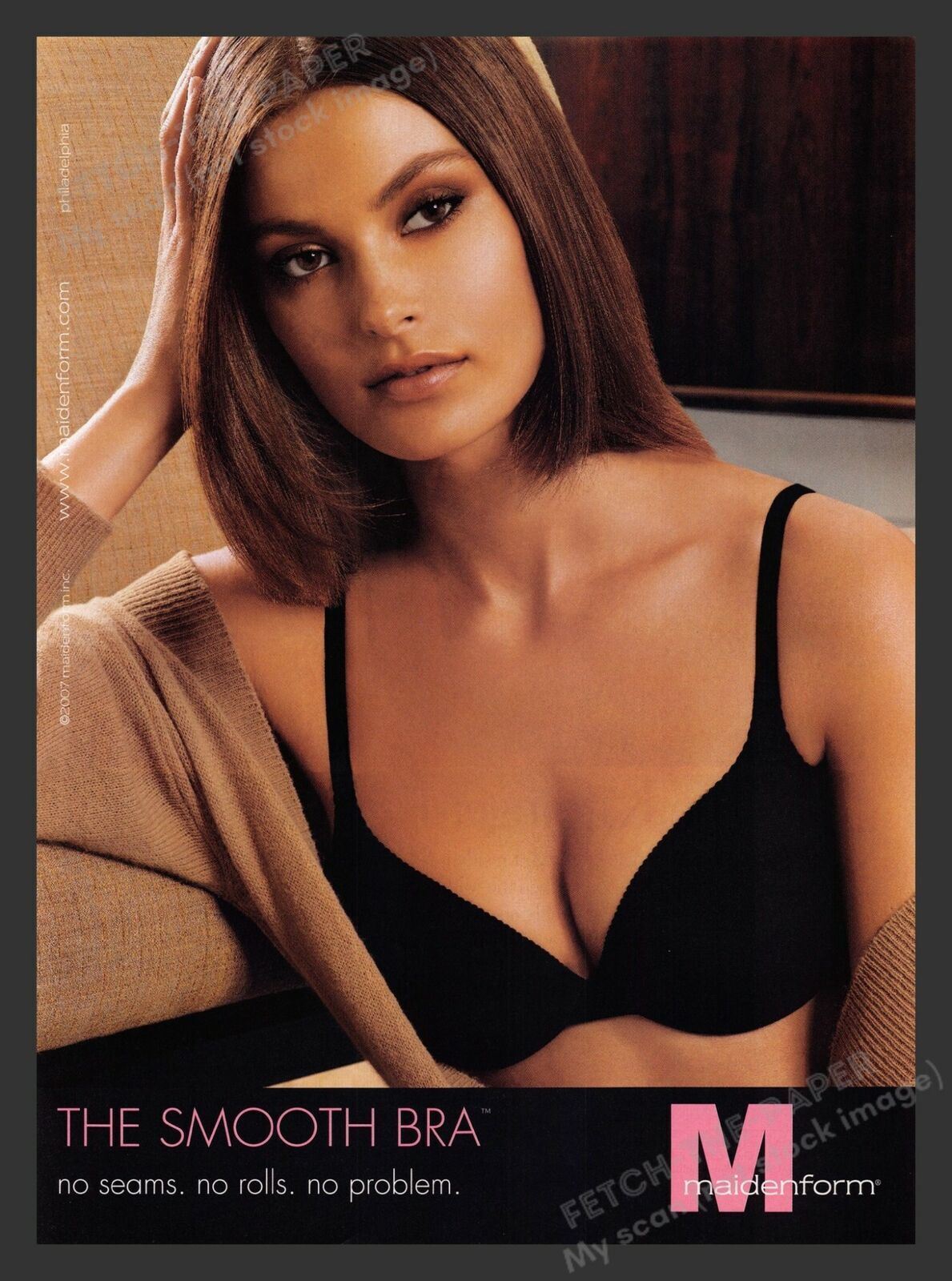 Maidenform The Smooth Bra Sexy Brunette Lingerie 2000s Print Advertisement 2007