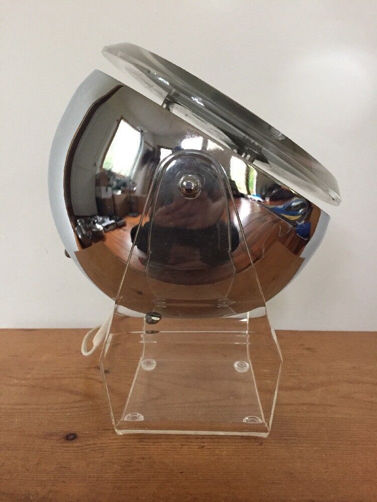 Vtg Disco Chrome Acrylic Lighted Eye Ball Light Magnifying Vanity Make Up Mirror