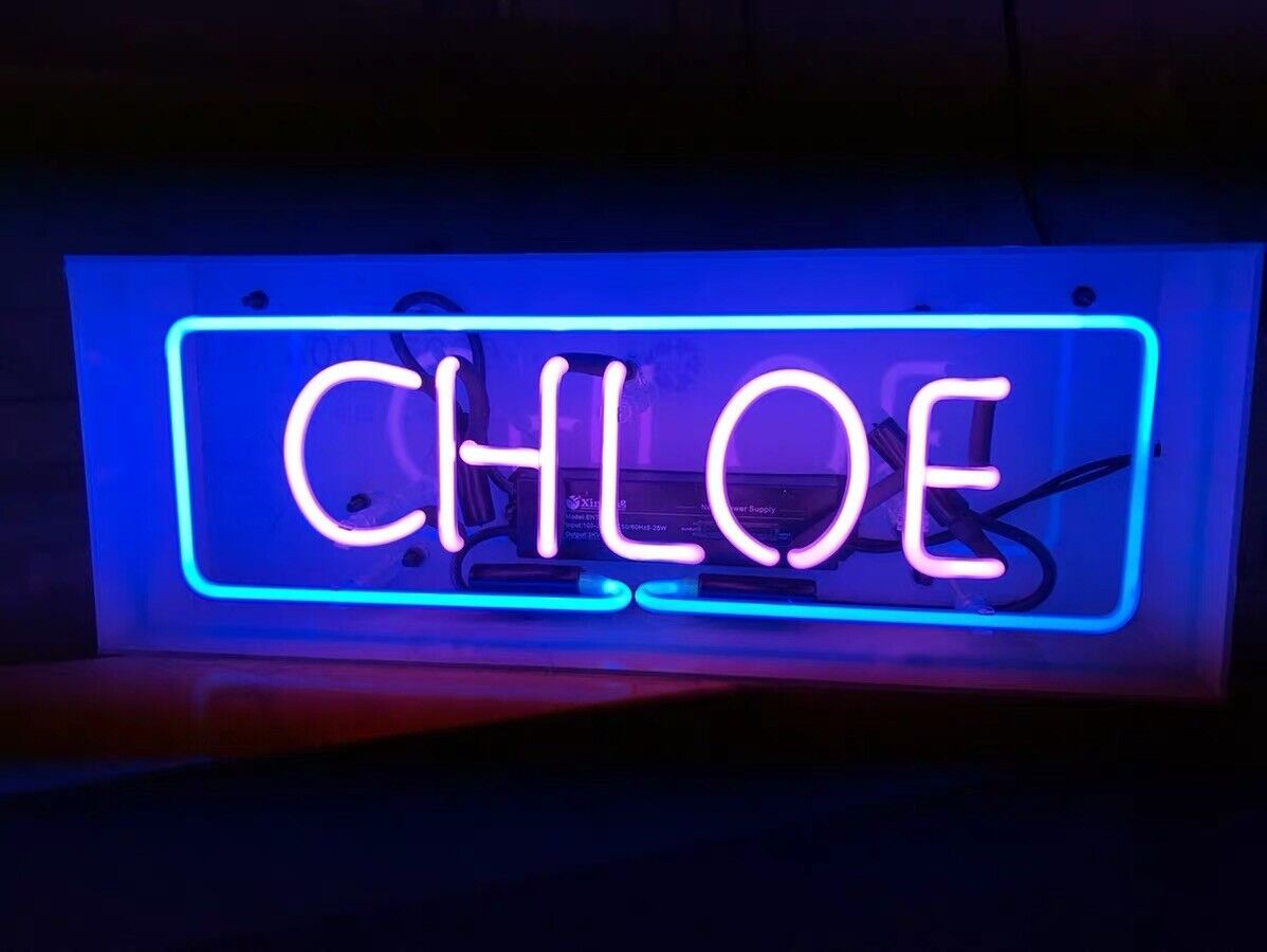 Chloe Custom Name Neon Sign 14\