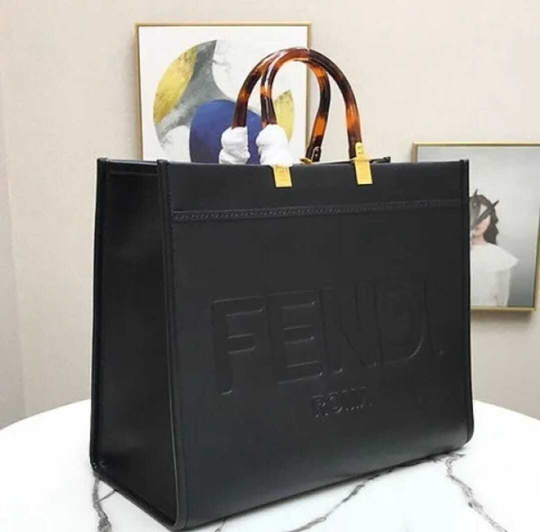 Fendi Black Tote Bag For women With Dust Bag ( 2 Colour Available)