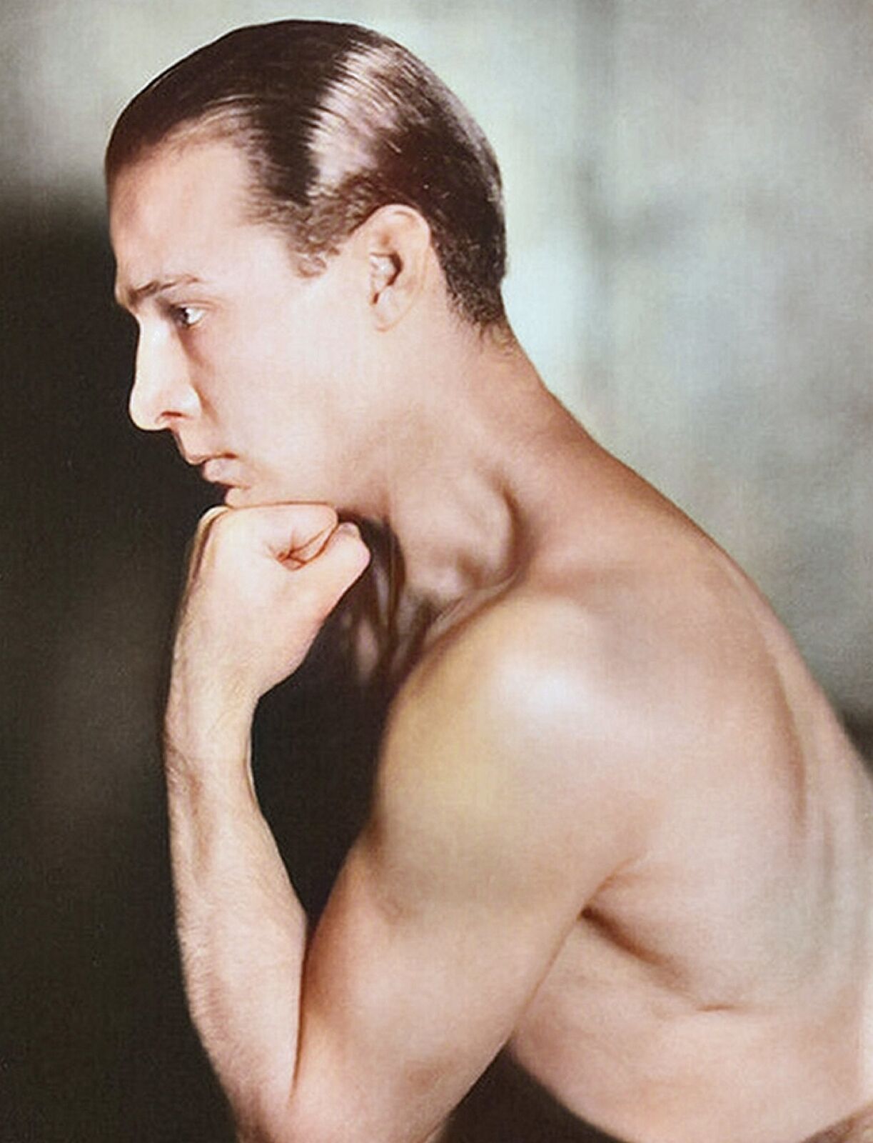 Shirtless RUDOLPH VALENTINO Color Tinted Photo  (207-h )