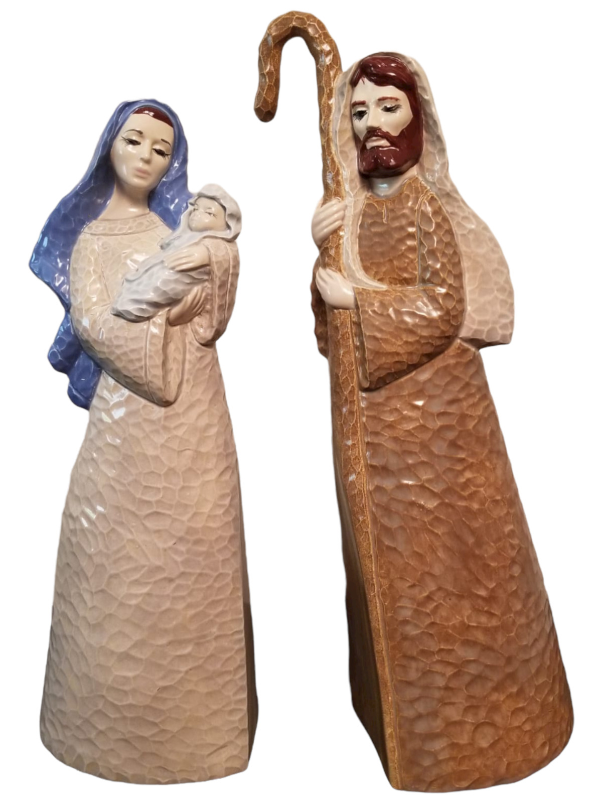Beautiful Figurine Manger/Nativity Joseph Mary & Jesus sculpture Christmas