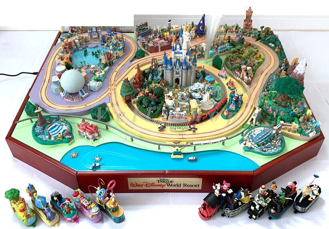 Disney World Resort Florida RAILROAD MAGIC KINGDOM EPCOT HOLLYWOOD Set Diorama