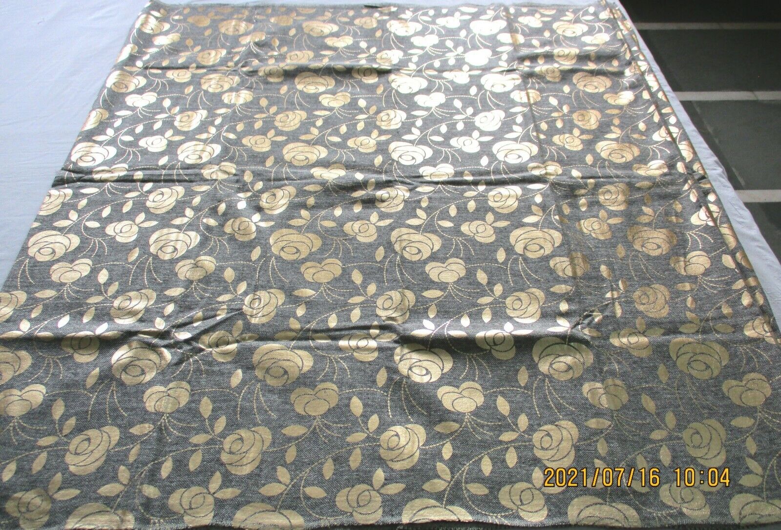 gold print 100% cotton gray  fabric  for craft and sewing  size  size 42\