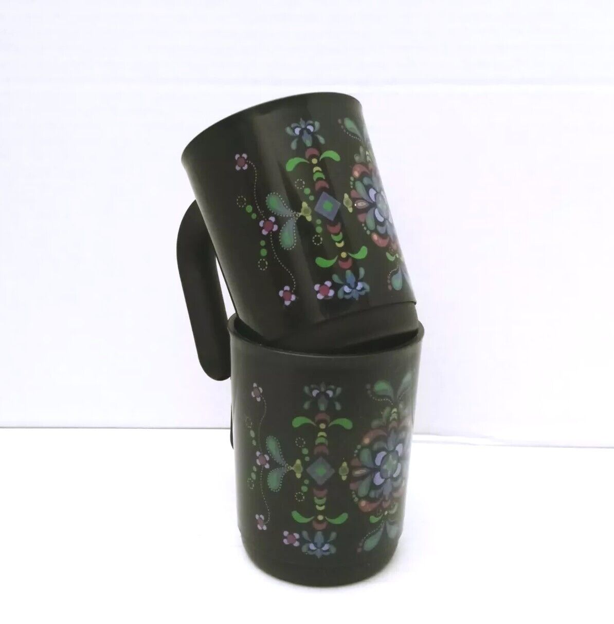 Tupperware Kaliopi Fiesta Mugs Cups 11 Oz Stackable Set Of 2 7686A Black Floral
