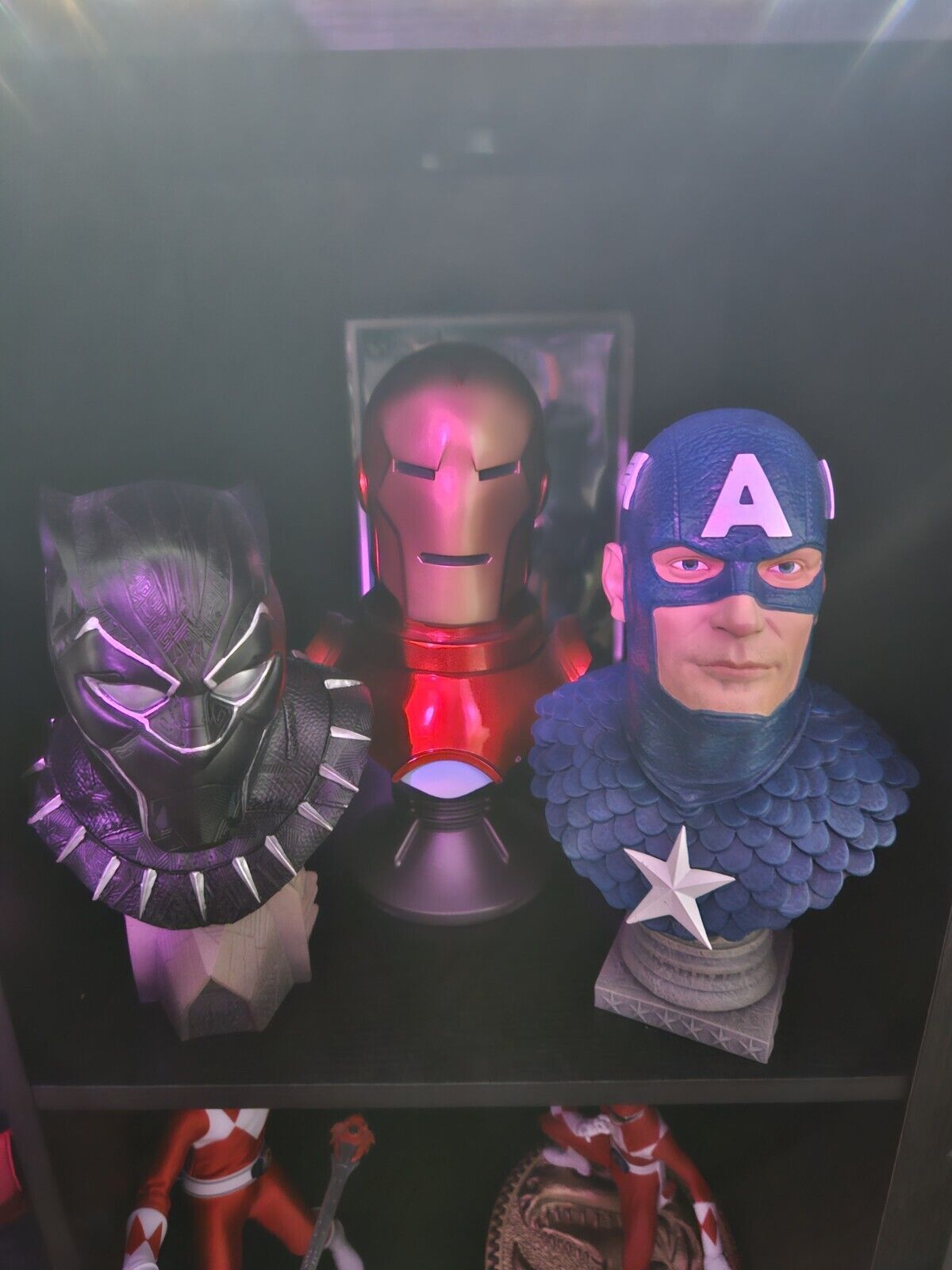 Diamond Select Marvel 1/2 Scale Black Panther- Capt America & Iron Man Busts Set