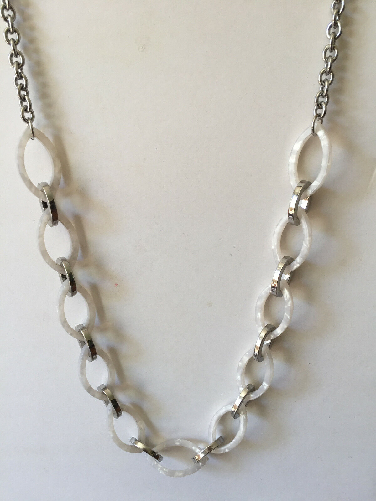 VTG Ann Taylor super cool big chain Necklace 32\