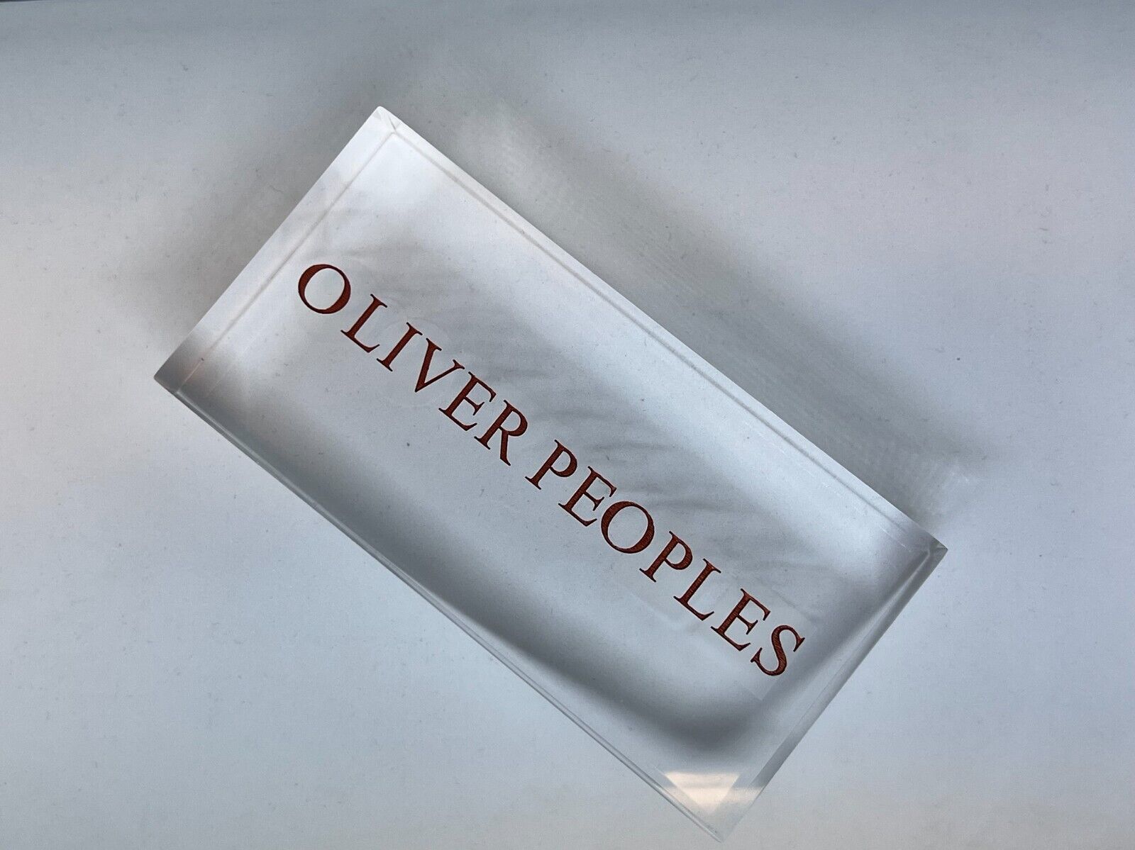 OLIVER PEOPLES DISPLAY LUXURY FASHION SHOWCASE GLASSES ELEGANT COMPACT SMALL