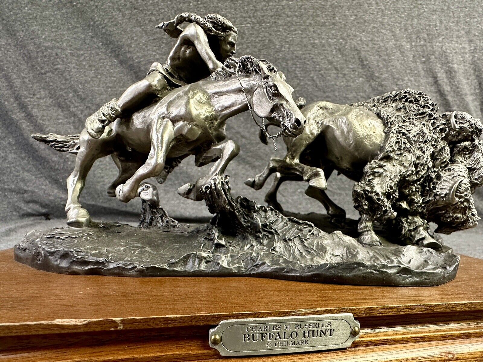 Chilmark Pewter Sculpture “The Buffalo Hunt” By Charles M Russell 1986 Vintage